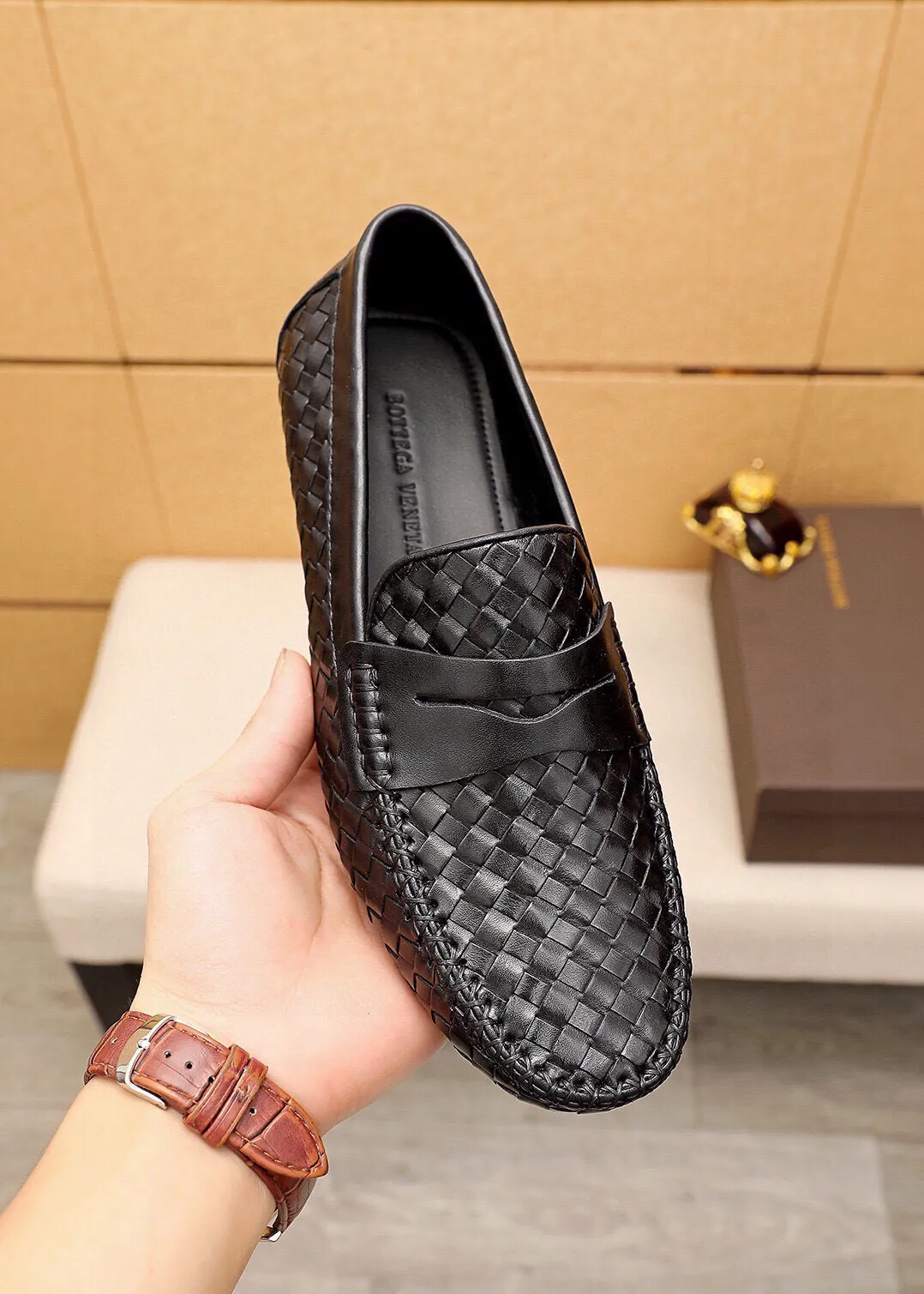 Men's men's shoes 💰500 💐 BV men's slip-on shoes® [BOTTEGA VENETA] official website counter new model, one-to-one mold opening ⚠Italian calfskin purely hand-woven ➕cow 🐂 leather lining. Driving slip-ons, available at counters, sizes 38～44 (45🉑️customized)